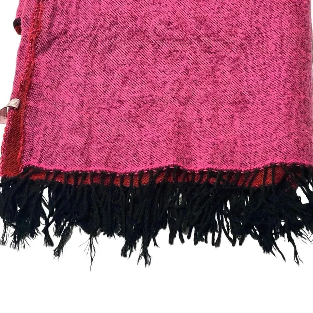 Victoria Secret Limited Edition Lipstick Logo Throw Blanket